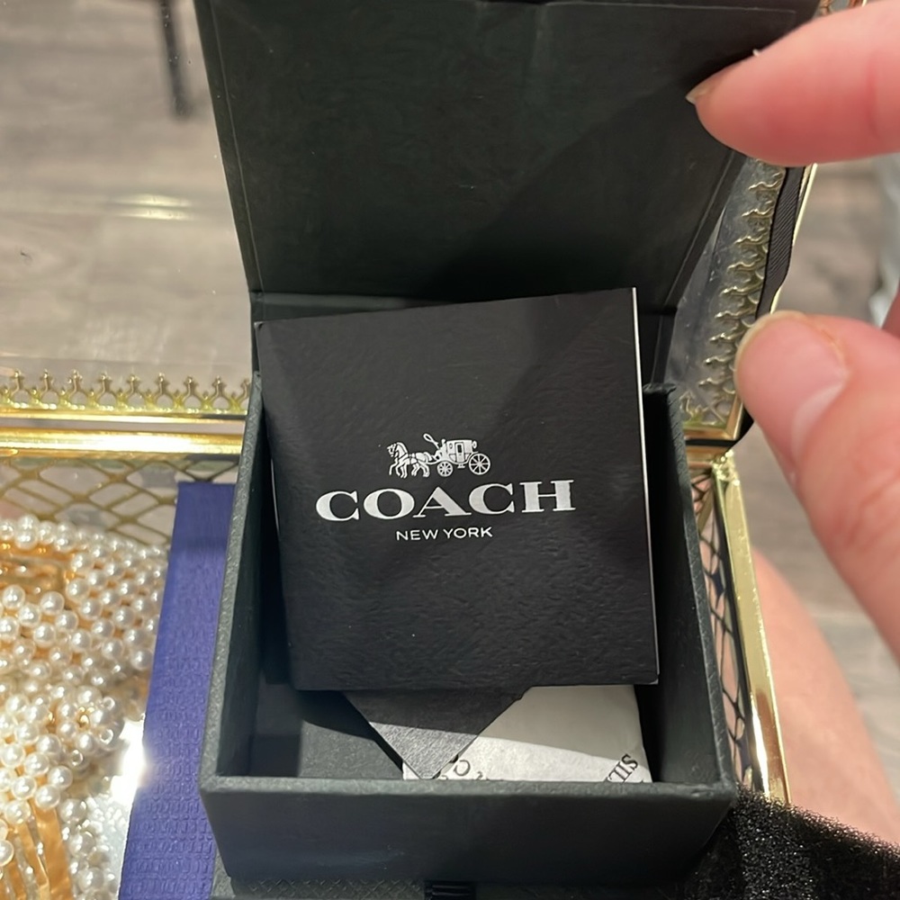 NWT COACH rose gold pearl necklace - Picture 4 of 5